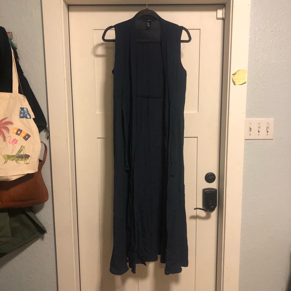 Navy blue wrap
